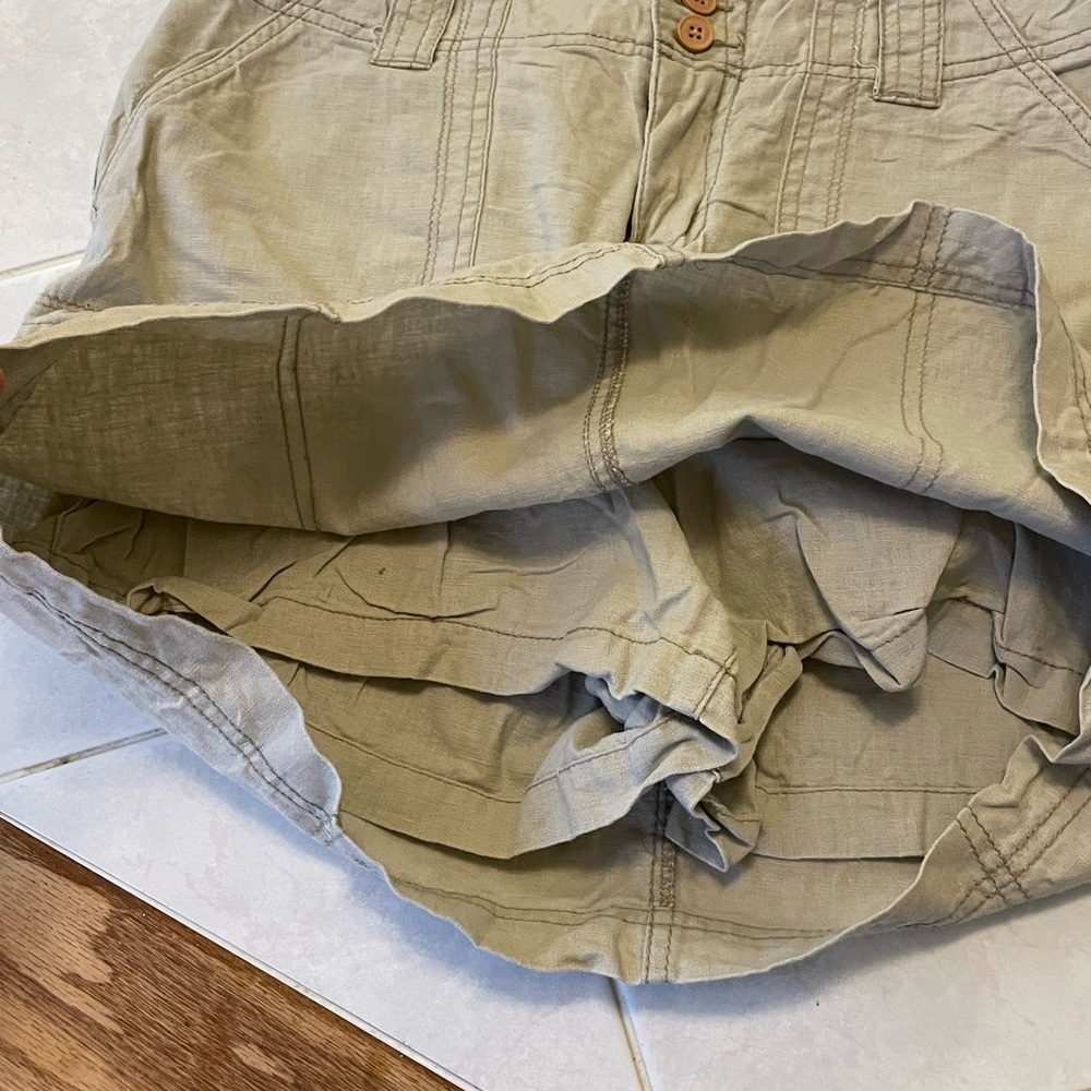 Tan khaki Skort with‎ Pockets perfect for summer - Picture 6 of 6